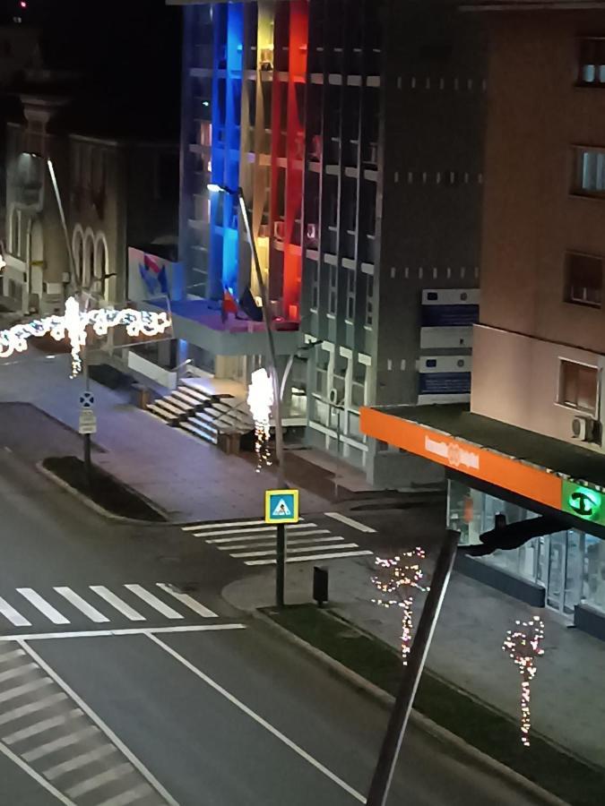 Central Bacău Buitenkant foto